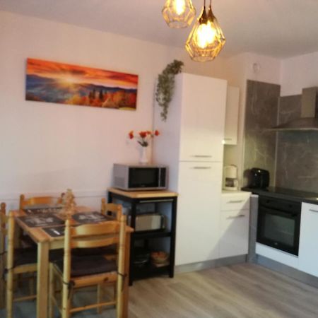 Le Tout A Pied Apartman Saint-Lary-Soulan Kültér fotó