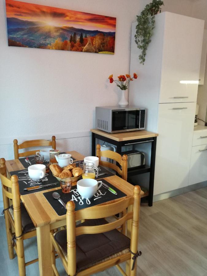 Le Tout A Pied Apartman Saint-Lary-Soulan Kültér fotó