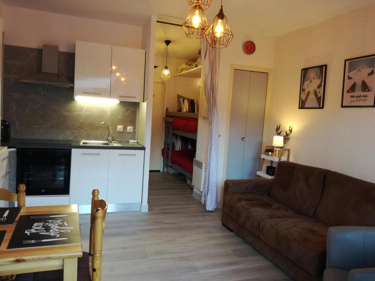 Le Tout A Pied Apartman Saint-Lary-Soulan Kültér fotó